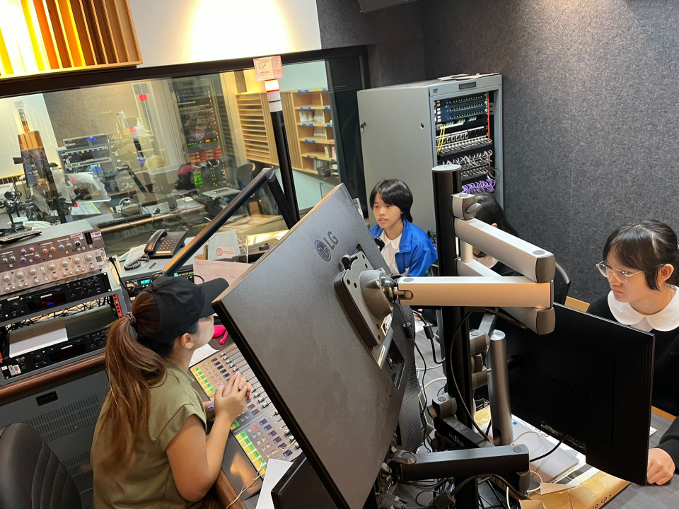 張沛松紀念中學