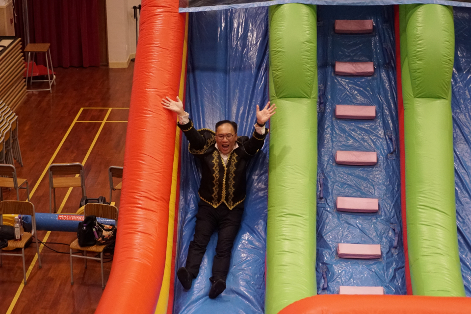 張沛松紀念中學