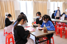 張沛松紀念中學
