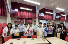 中秋師生慶團圓︰月下思 杯中情