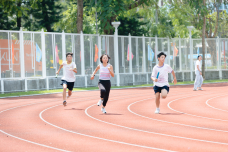 張沛松紀念中學