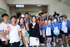 張沛松紀念中學