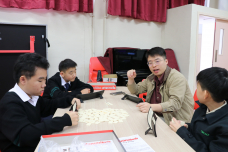 張沛松紀念中學