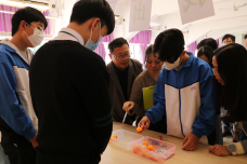 張沛松紀念中學