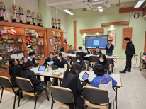 張沛松紀念中學