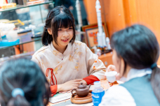 張沛松紀念中學