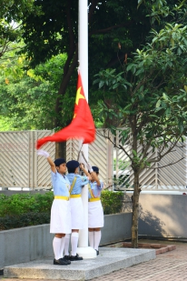 張沛松紀念中學